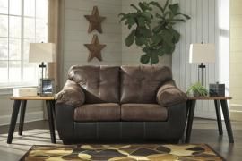 Gregale 91603 by Ashley Loveseat