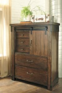 Ashley - Lakeleigh B718 - Chest