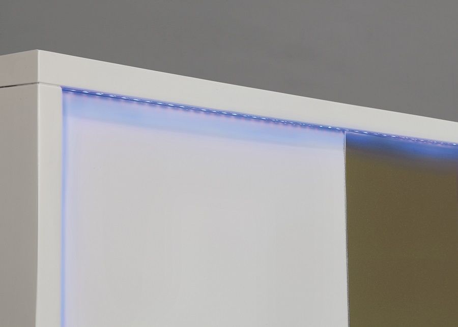 Havering Collection 204741Q White Contemporary Queen Platform Bed with