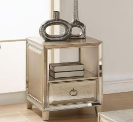 Voeville 81202 End Table by Acme