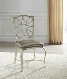 Ashley D390-01 Shollyn Dining Chair Set of 4 in Silver